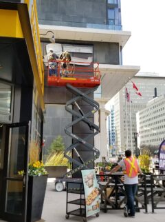 Duke of Cornwall<br>Toronto, ON Duke of Cornwall installation